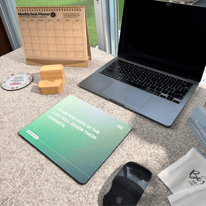 Isaiah 40:31 Mousepad