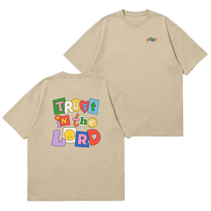 Trust In The Lord – Premium Oversized T-Shirt